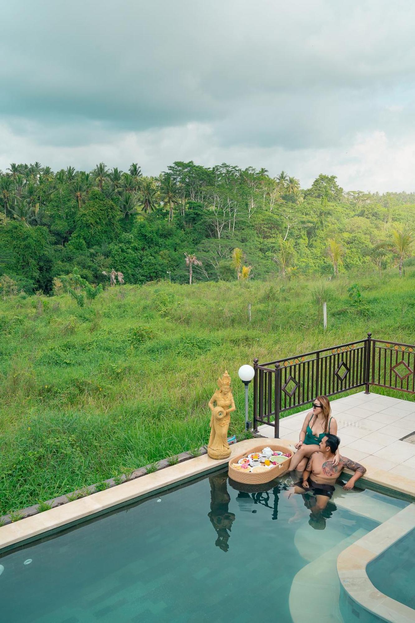 The Pyramid Ubud River Villas Payangan Extérieur photo